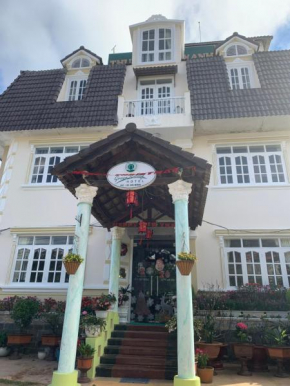 Гостиница Green Valley Hotel  Dalat